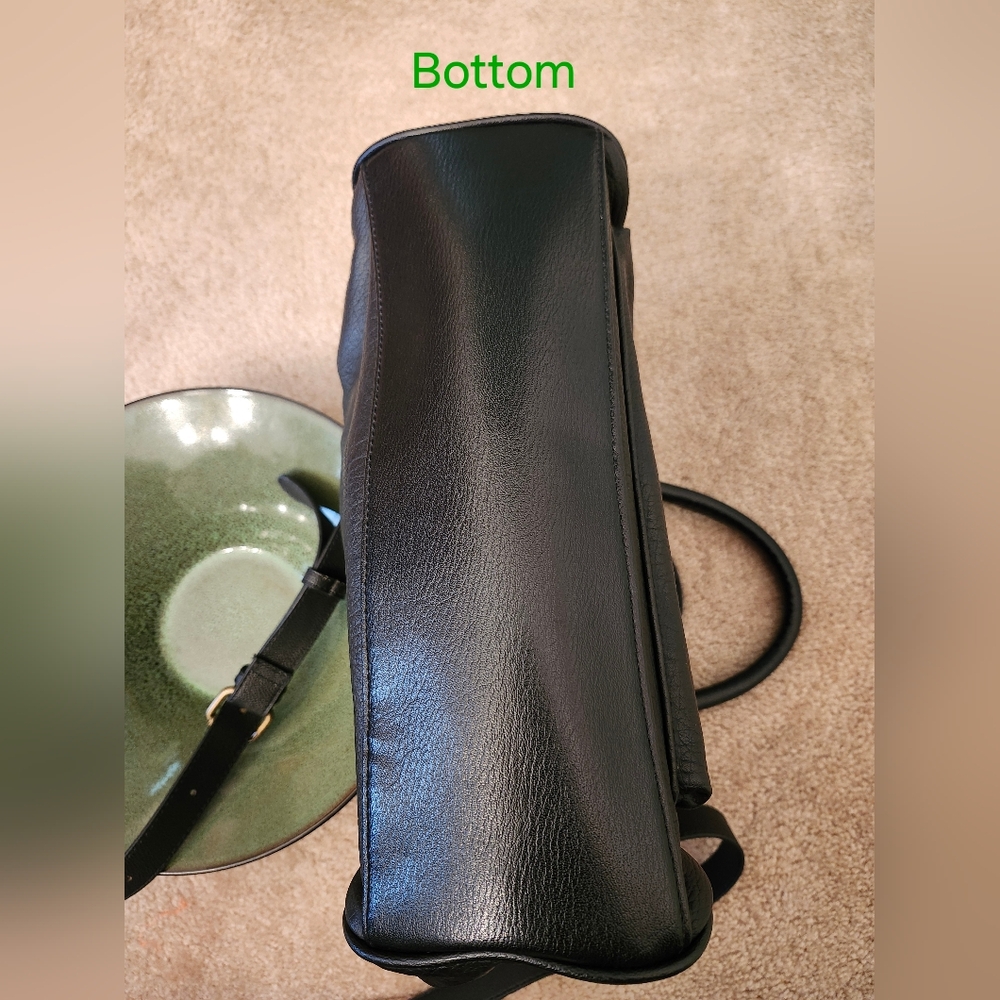 Capezio Black Crossbody Bag - Picture 9 of 11